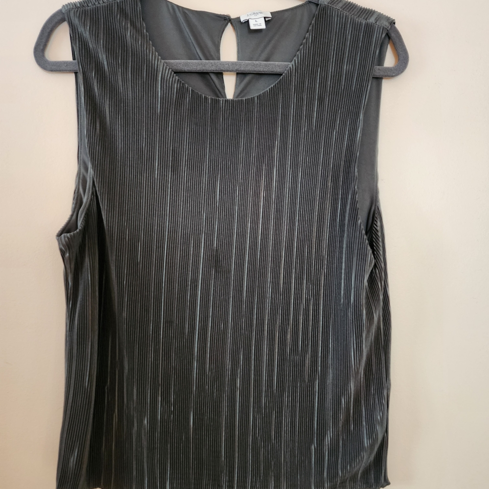 J. Crew Sleeveless Blouse Olive Large